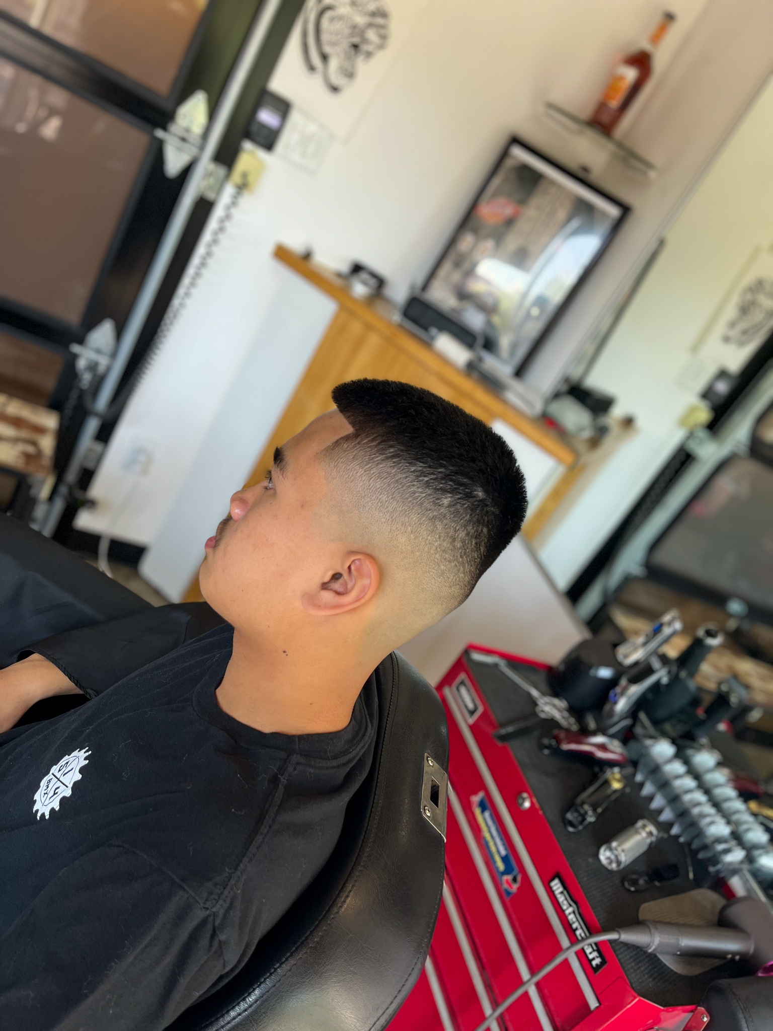 faded studio men haircut barbershops open near snowdon Metro